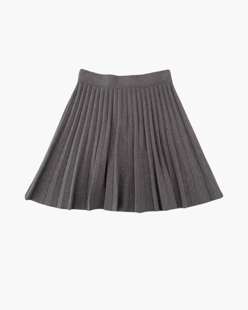 TorontoVogue™ | Oxford Pleated Wool Mini