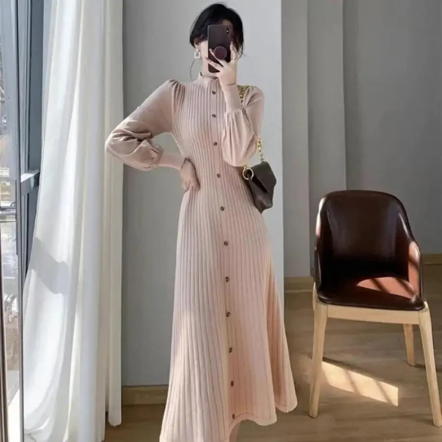 TorontoVogue™ | Long Ribbed Dress