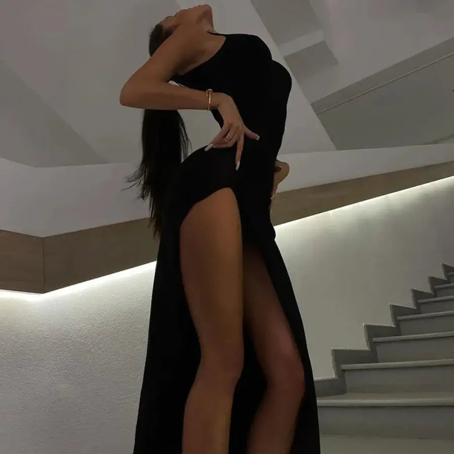 TorontoVogue™ | Sleeveless Bodycon Dress