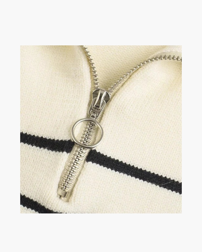 TorontoVogue™ | Chic Knit Sweater