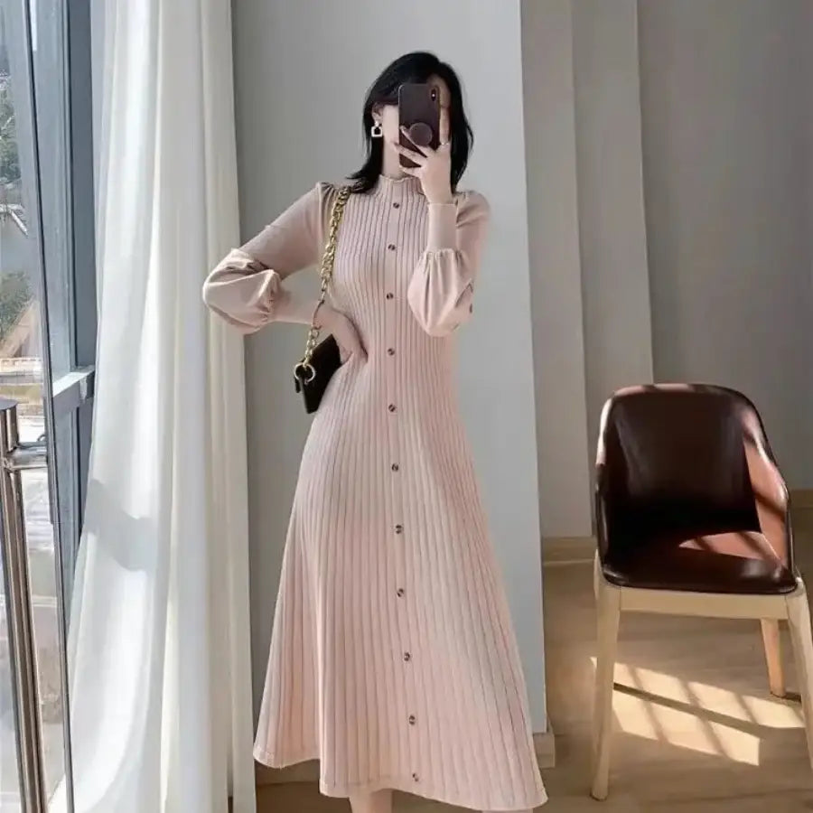 TorontoVogue™ | Long Ribbed Dress