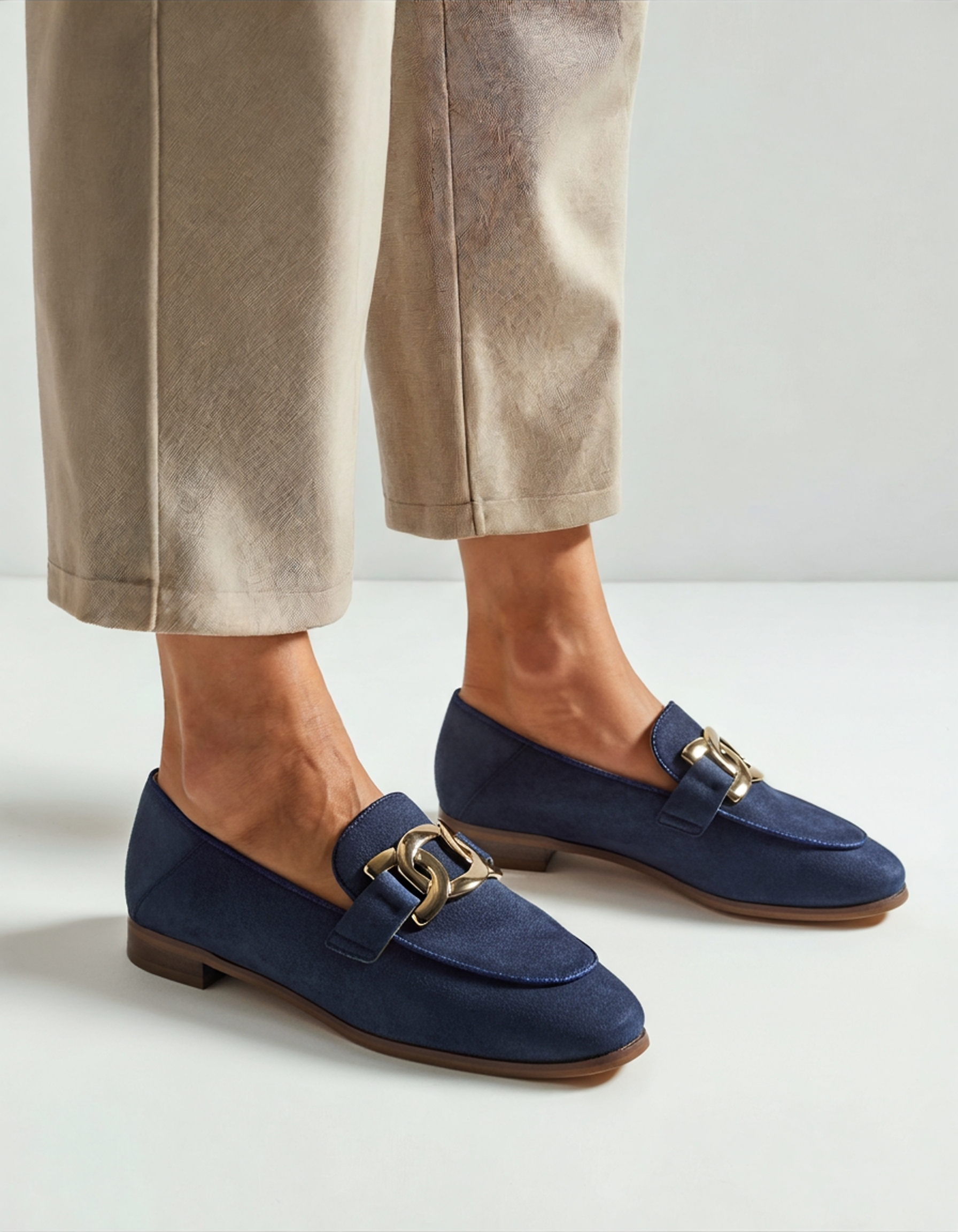 TorontoVogue™ | Duchess Loafers Suede